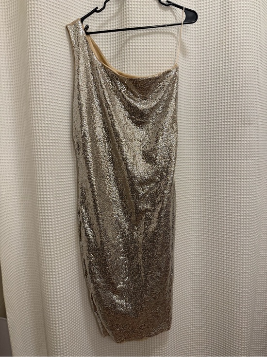 Michael Kors Dresses & Skirts - Michael Kors Gold Sequin One-Shoulder Cocktail Dress